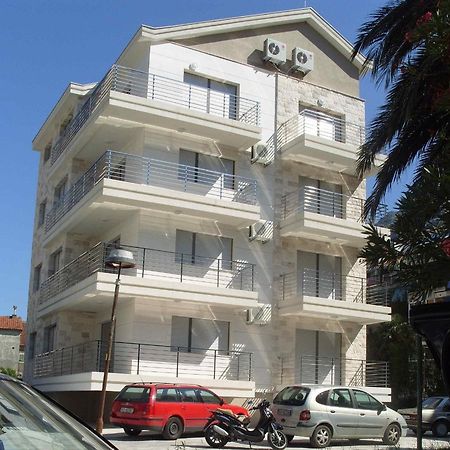 Apartman Josip Kotor Luaran gambar